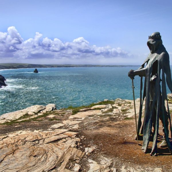 tintagel-cornwall-king-arthur-4Qu22Q-C